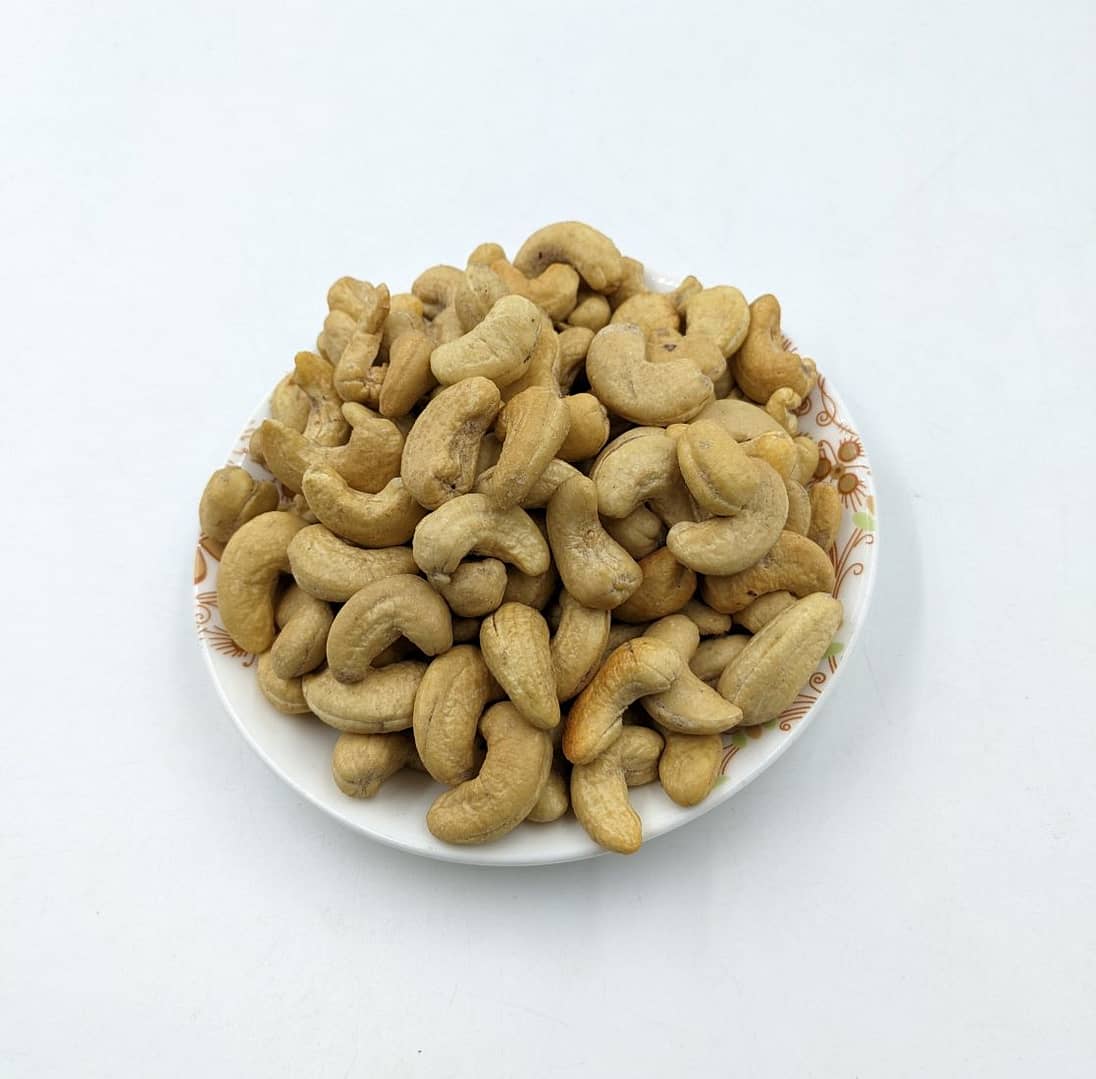ROASTED SALTED CASHEWNUTS KAJU-500gms