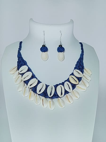 Handcrafted Two Layer Cowrie Beach Jewellery Necklace Set For Girls And Women